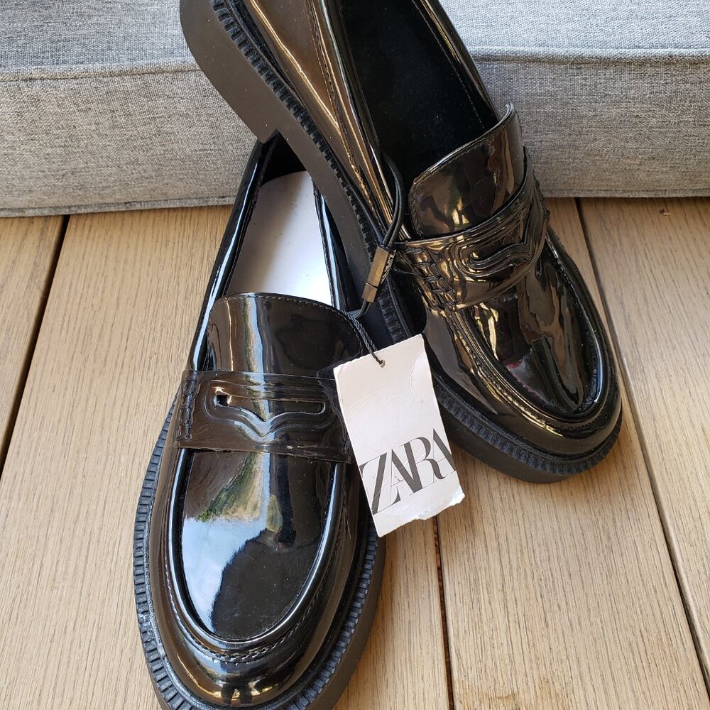 BNWT ZARA faux patent leather elevated penny loafers jet black (7.5) - Picture 3 of 9
